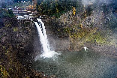 猫咪怪盗“亨迪”时间暂停弹幕Roguelike “时间掠夺者亨迪”参展Steam Next Fest